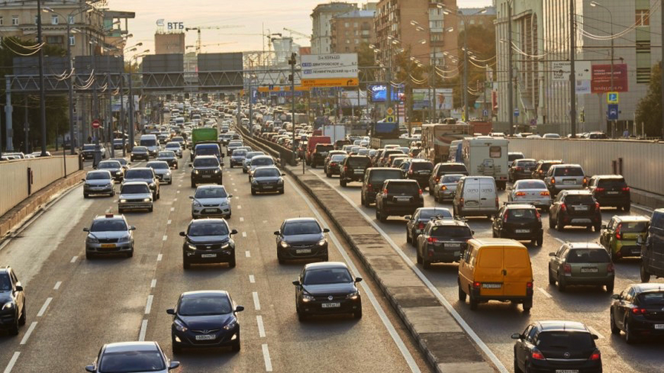 Численность российского автопарка превысила 52 млн машин