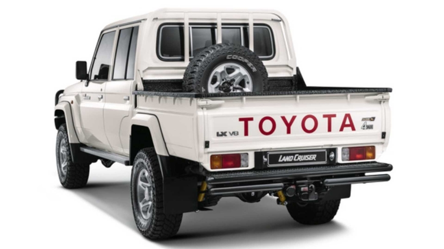 Toyota Land Cruiser 70 обзавелся спецверсией Namib