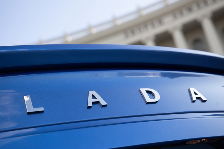 Тест драйв Lada Granta Drive Active в поисках молодежи