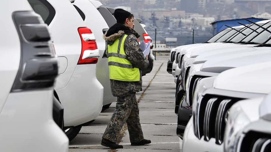 Утильсбор хотят повысить на 110 автомобили вновь подорожают