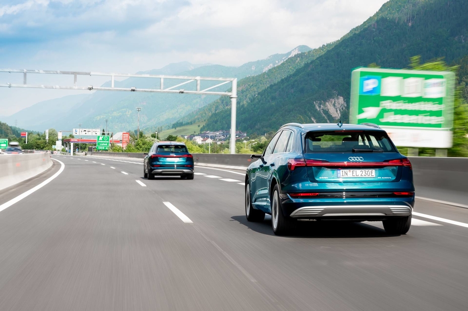 Audi e-tron преодолел за 24 часа 1600 километров