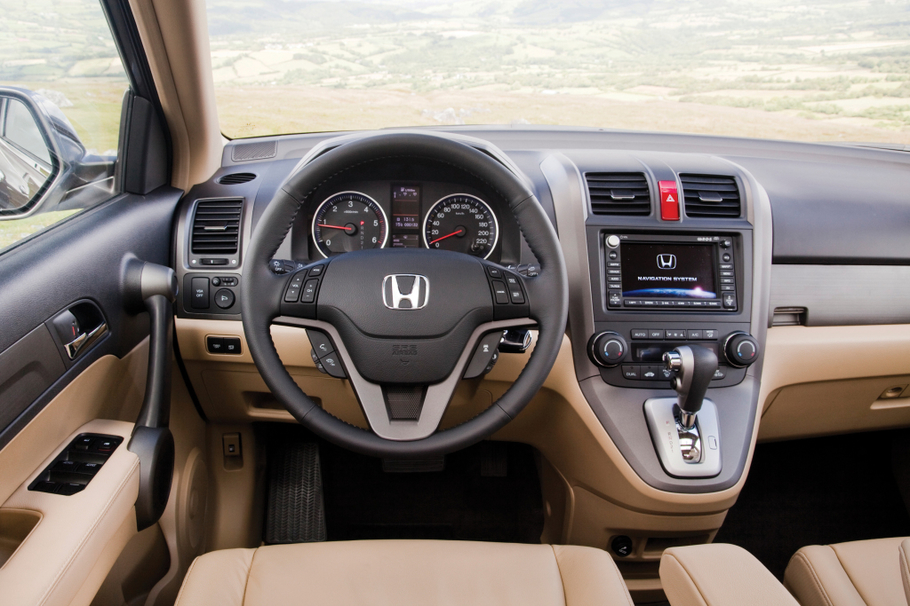 Сколько просят за подержанные Honda CR V третьего поколения