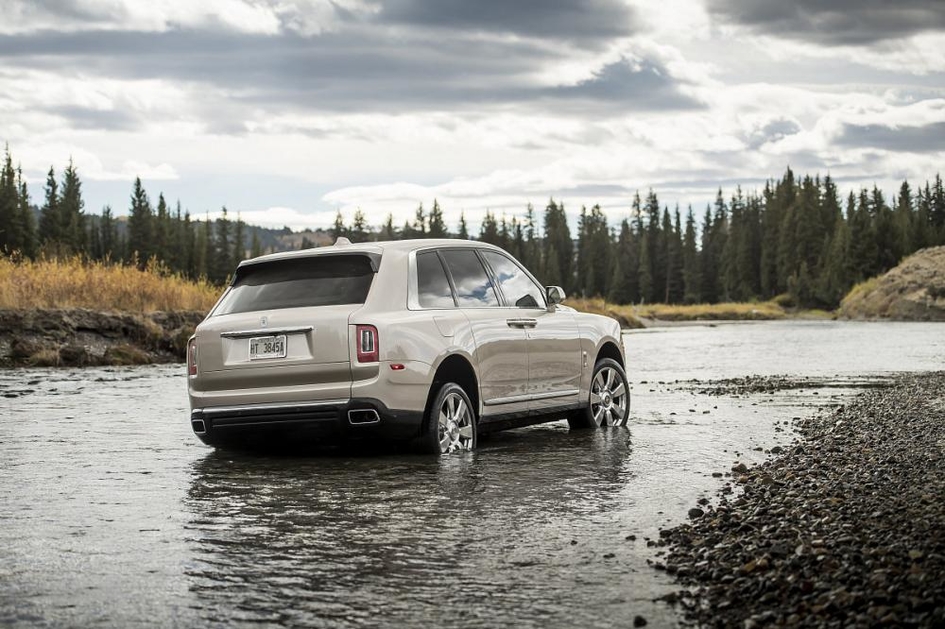В России продажи Rolls-Royce выросли в 4 раза