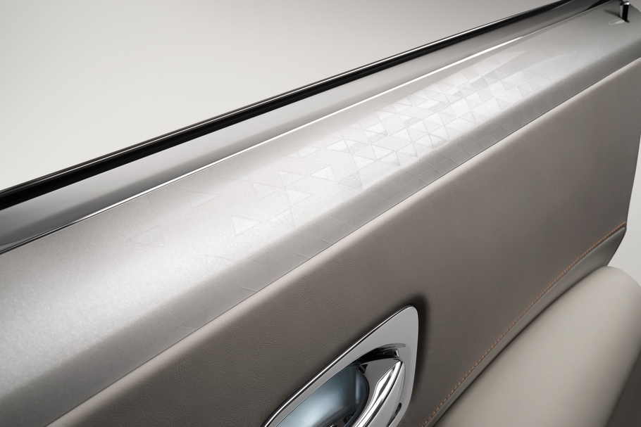 Rolls Royce Ghost выпустили в юбилейной серии Zenith