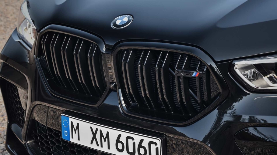 Кроссоверы BMW X5 M и X6 M разогрели до 625 сил