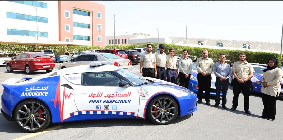 Автопарк скорой помощи Дубая пополнился суперкарами