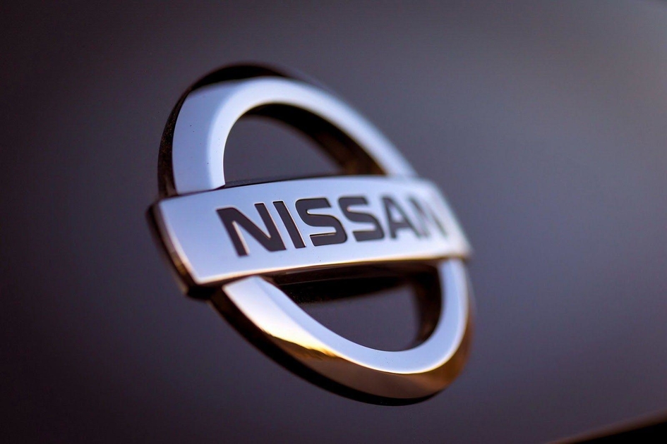 Nissan отзывает 450 тысяч автомобилей