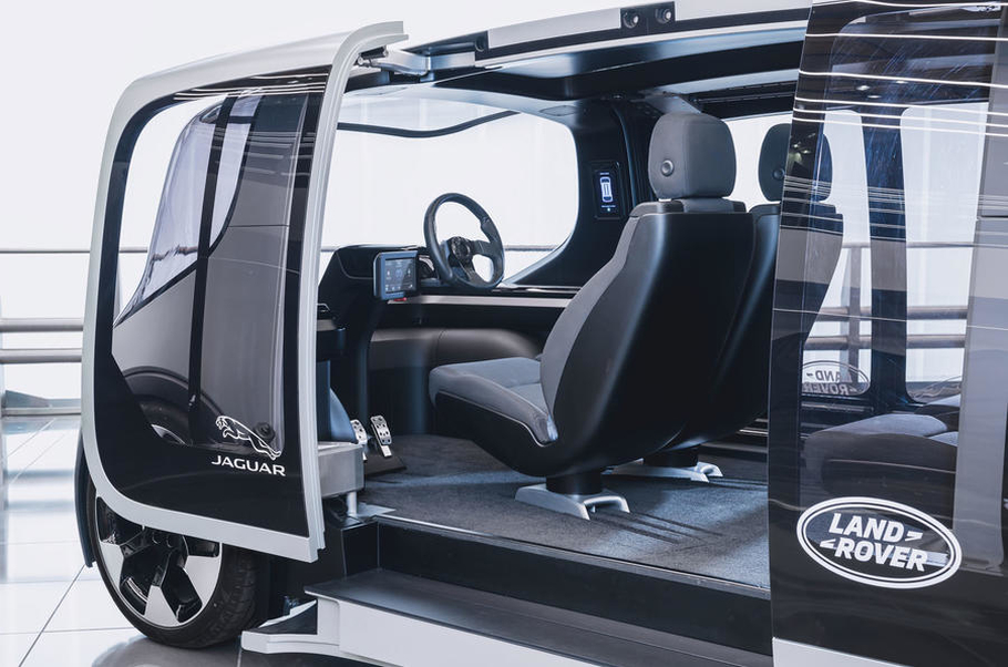 Jaguar Land Rover представляет первый беспилотник