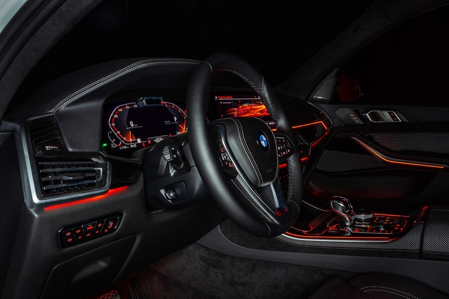BMW представила X5 в исполнении Timeless Edition