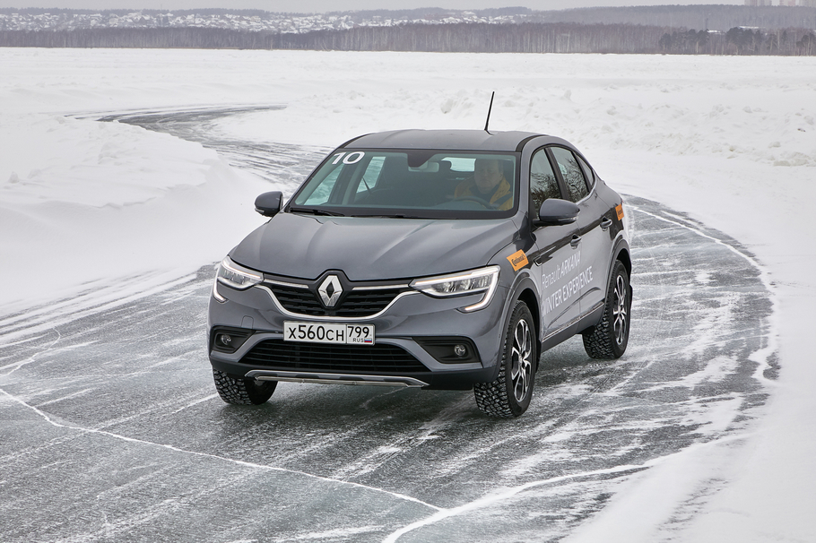Зимний тест драйв Renault Arkana коньки подпевают звеня