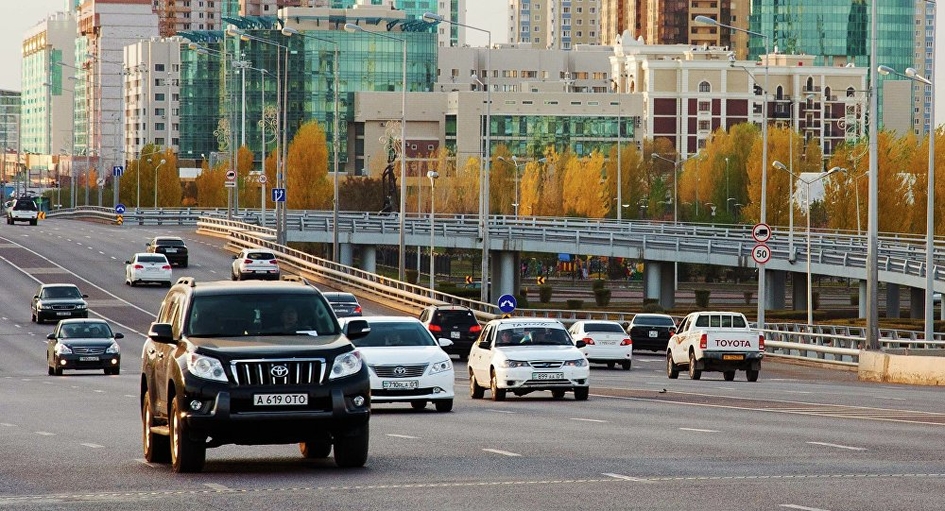 А вы знаете, сколько машин продается в Казахстане?