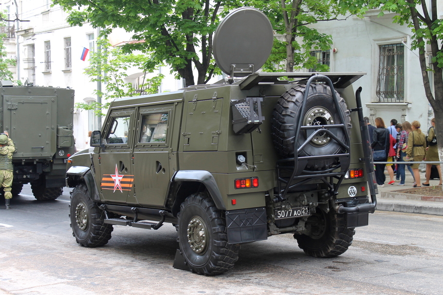 Черноморские армейцы невзирая на коронавирус готовят технику к Параду Победы