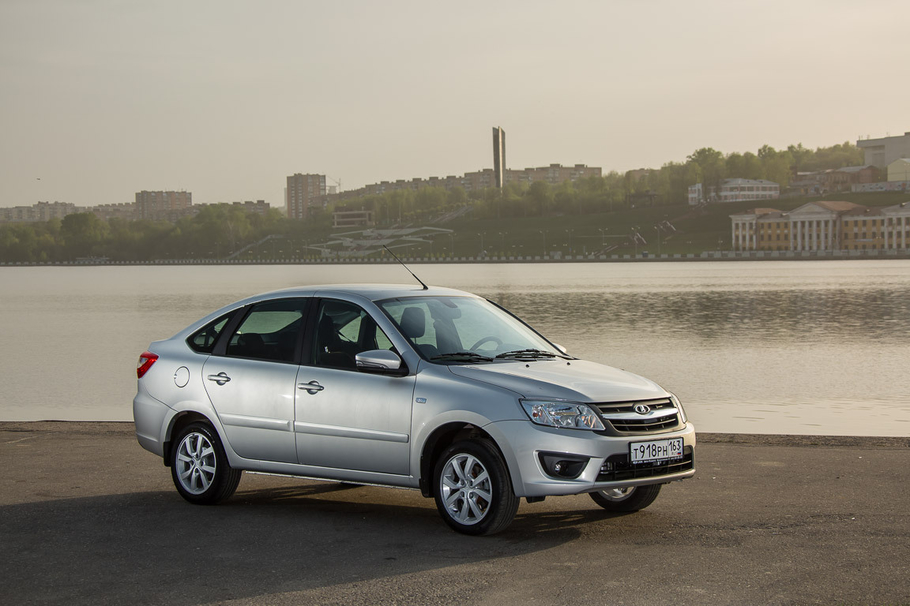 Ford Focus Hyundai Solaris и Kia Rio стали лидерами автозалогов