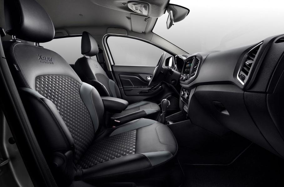 АвтоВАЗ запустил производство стильного хэтчбека Xray Сross Instinct