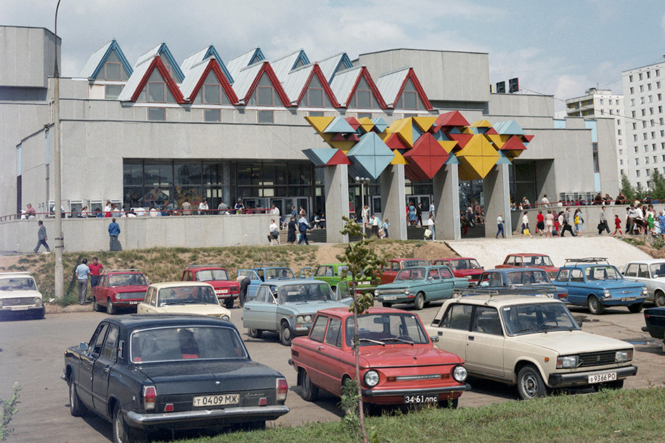 Сколько бы стоили советские автомобили в современных ценах?