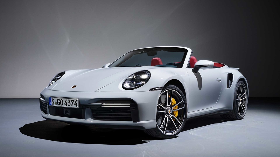 Porsche представила купе и кабриолет 911 Turbo S