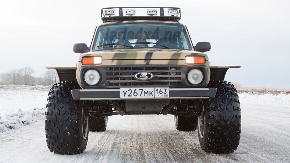 «Дочка» АвтоВАЗа построила новые снегоболотоходы Lada 4x4