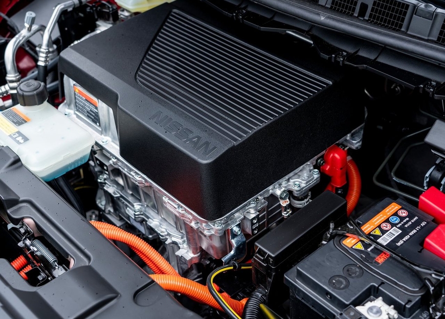Nissan разрабатывает всеполимерные аккумуляторы для гибридов и электромобилей
