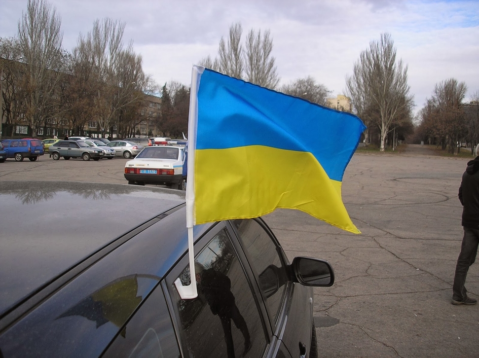 На первой неделе апреля продажи новых автомобилей на Украине упали на 64%