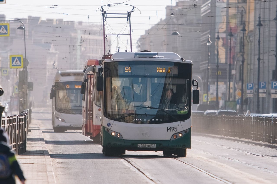 Петербургские автобусы перевезли в 2019 году более 326 млн пассажиров