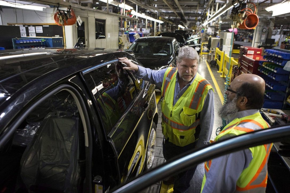 GM, Fiat Chrysler и Ford планируют открыть свои заводы 18 мая