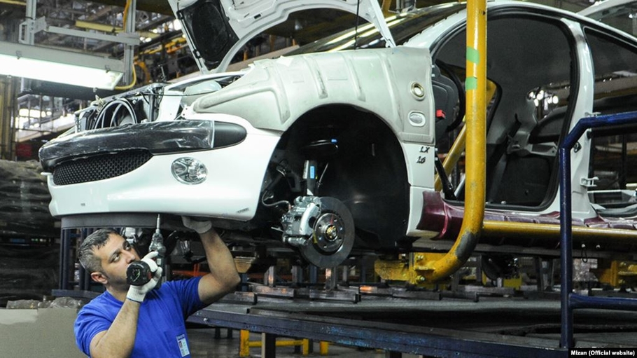 Автомобильное производство Ирана в апреле снизилось на 32 5 процента