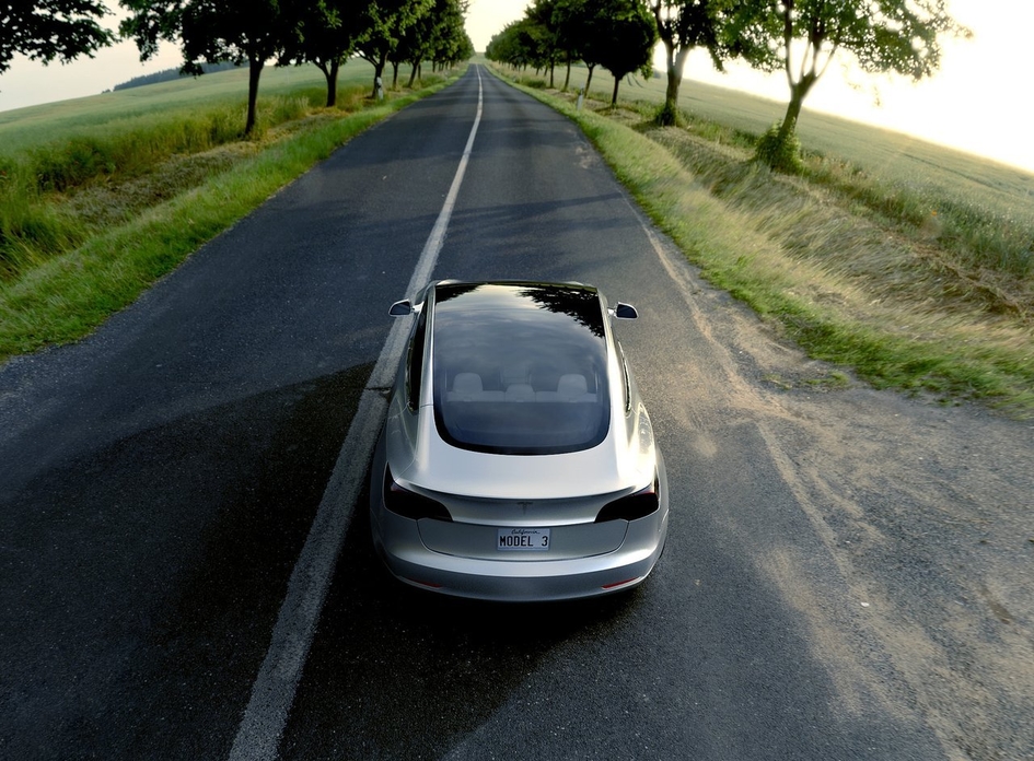 Есть ли будущее у «аккумулятора на миллион миль» от Tesla?