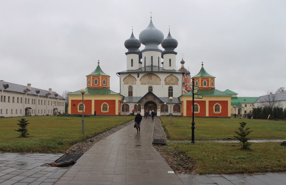 Многие города Ленинградской области придется проезжать без остановки