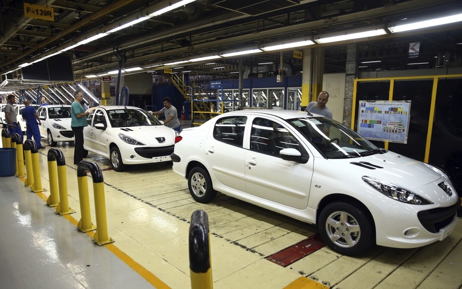 Автомобильное производство Ирана в апреле снизилось на 32,5 процента