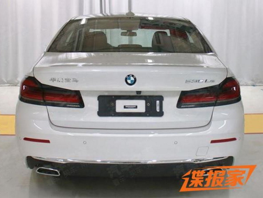 BMW опубликовала первый тизер обновленной BMW 5 Series а китайцы слили живые фото