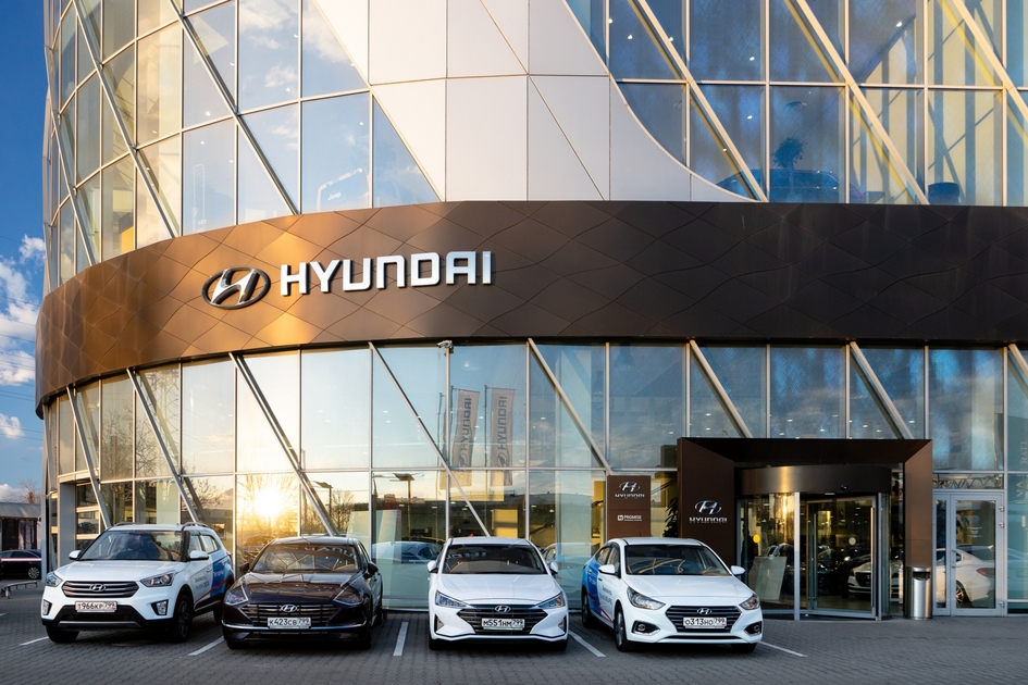 Новые автомобили Hyundai вновь можно купить у московских дилеров