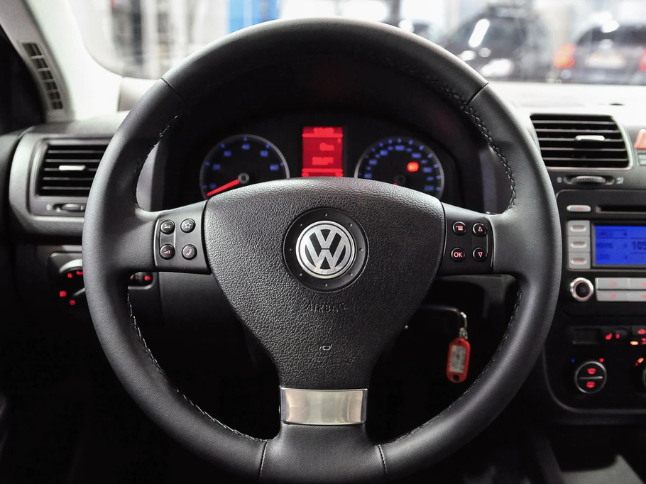 Секонд тест Volkswagen Jetta Спокойствие только спокойствие