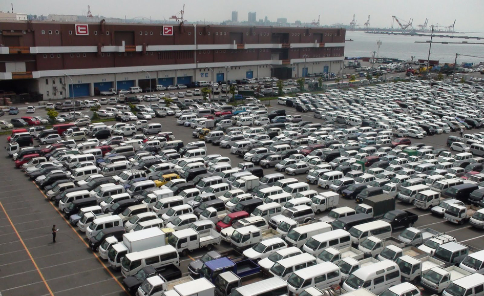 Коронавирус вдвое обрушил цены на подержанные машины в Японии