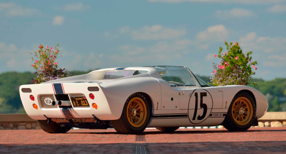 Аукцион Mecum планирует выручить за Ford GT Roadster 1965 года не менее 7 5 миллионов долларов