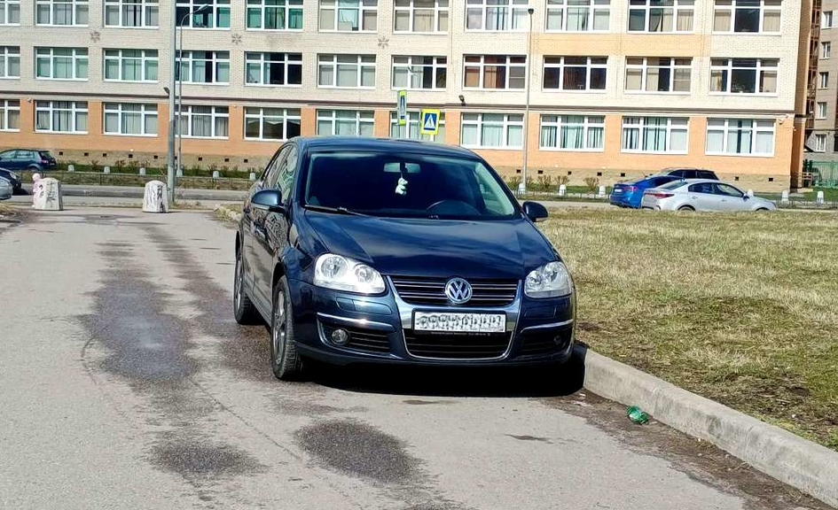 Секонд-тест Volkswagen Jetta: Спокойствие, только спокойствие!