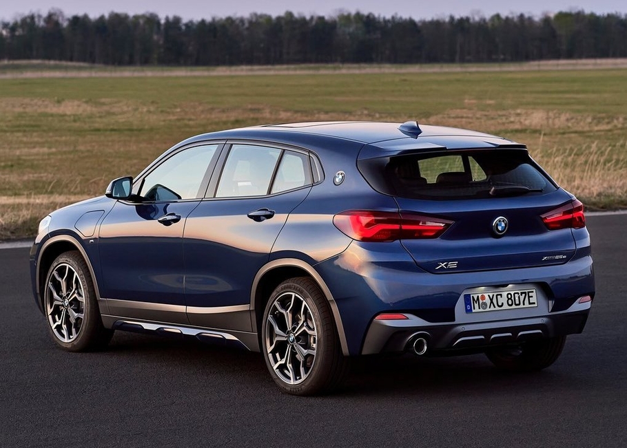 Гибридный BMW X2 xDrive25e появится в июле по минимальной цене 47 250 евро