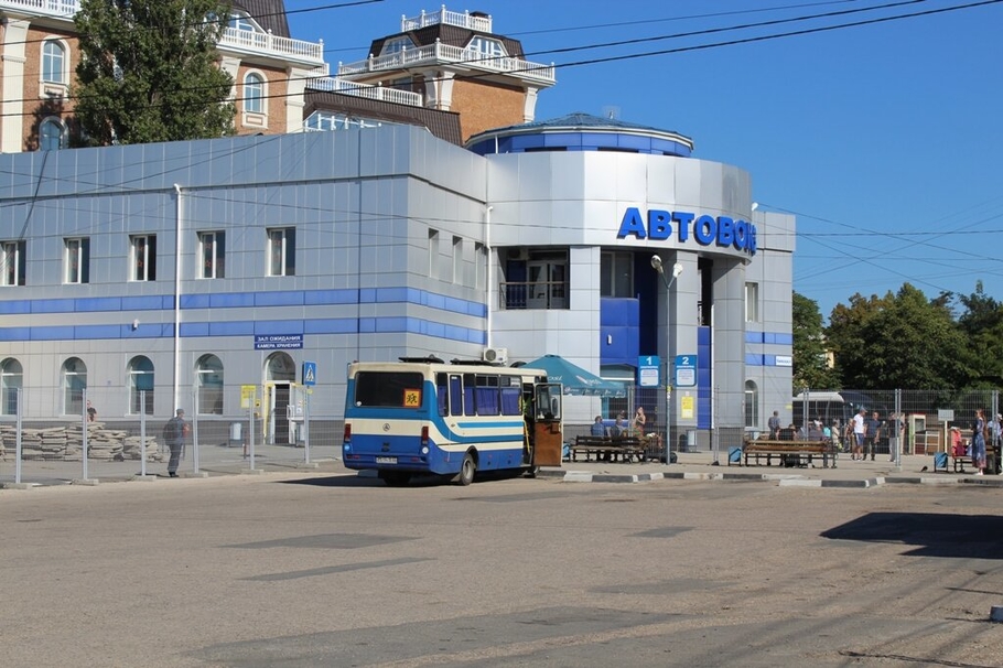 По Крымскому мосту поехали первые межрегиональные автобусы