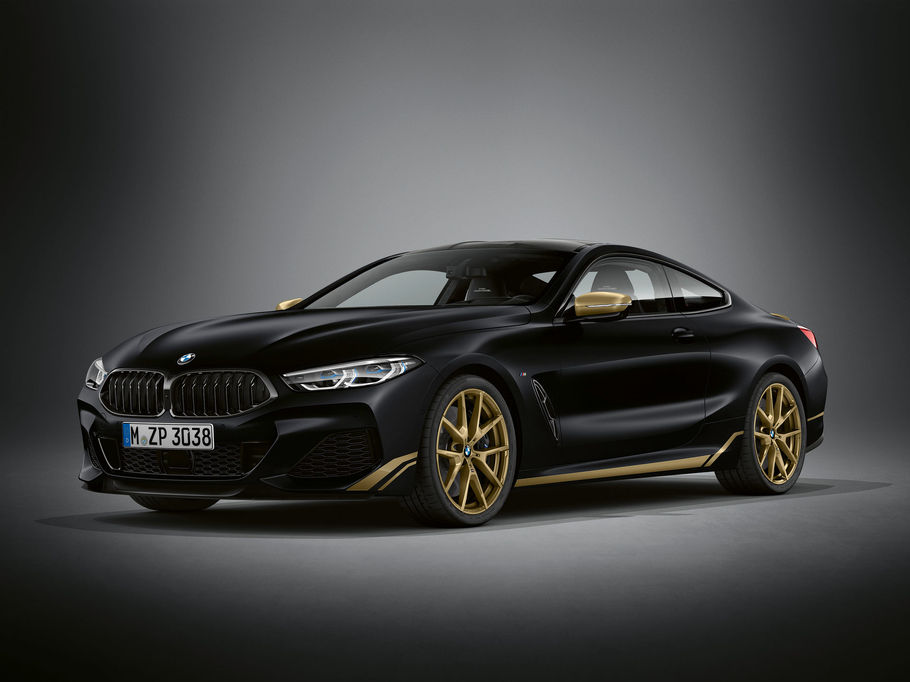 Дорого богато золотую BMW 8 Series привезут и в Россию