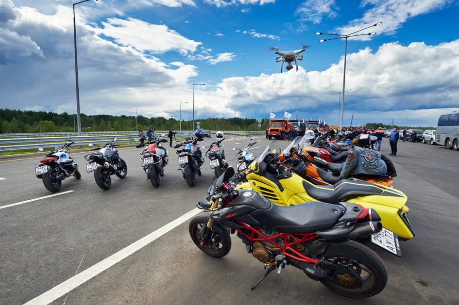 Дорожники призывают мотоциклистов ездить более безопасно