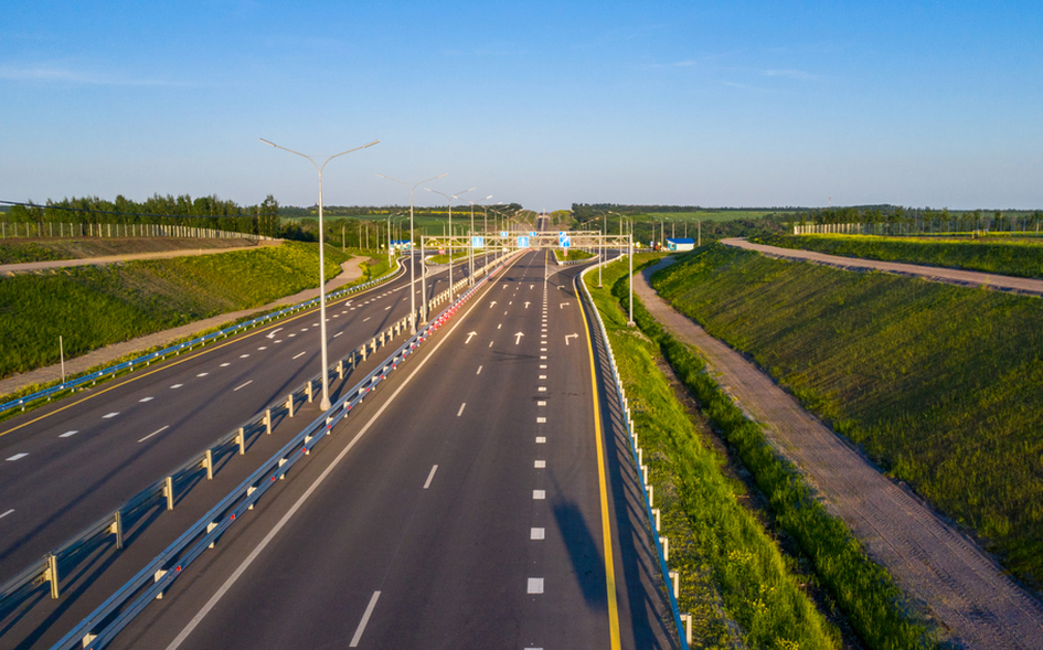 Автодор хочет увеличить скоростной лимит на платных магистралях до 150 км/ч