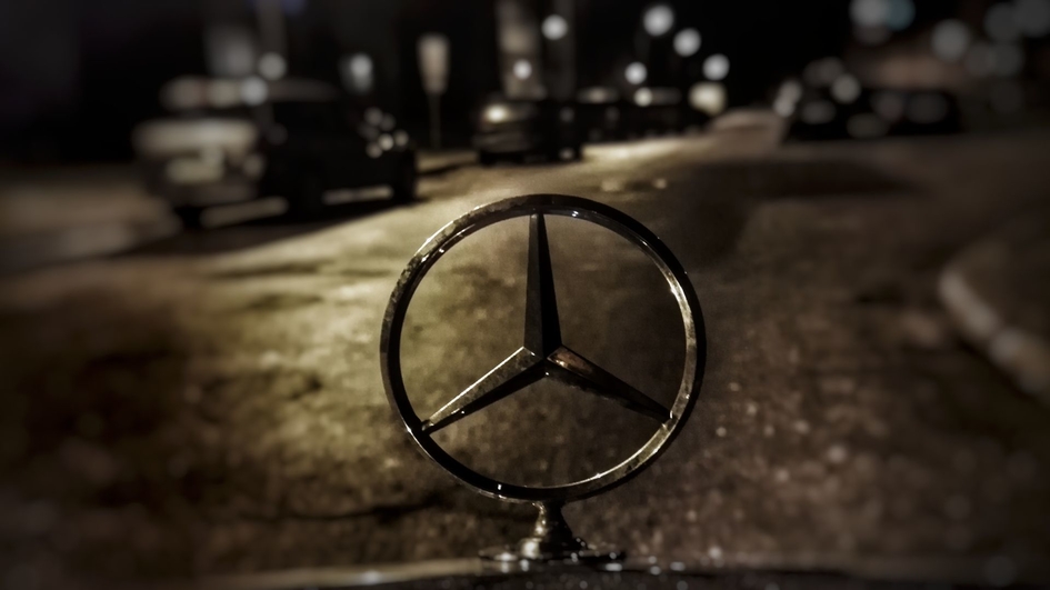 В России отзывают три модели Mercedes-Benz