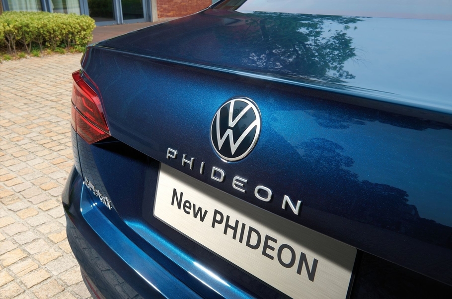 Volkswagen обновил флагманский Phideon для Поднебесной