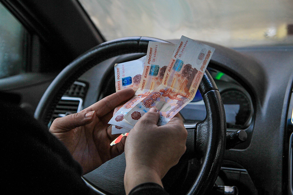 Большинство российских автовладельцев тратят на машину не более 10 тысяч рублей в месяц