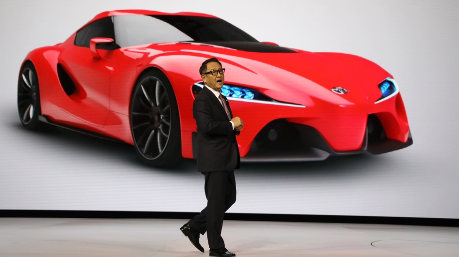 Toyota в 2025 году планирует продавать электрокары с революционными аккумуляторами