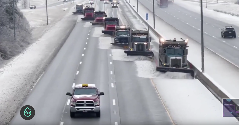 Как убирают дороги в Америке после снегопада: смотрим и завидуем