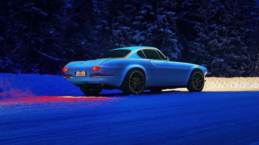 Рестомод Volvo резвится в снегу звук мотора завораживает
