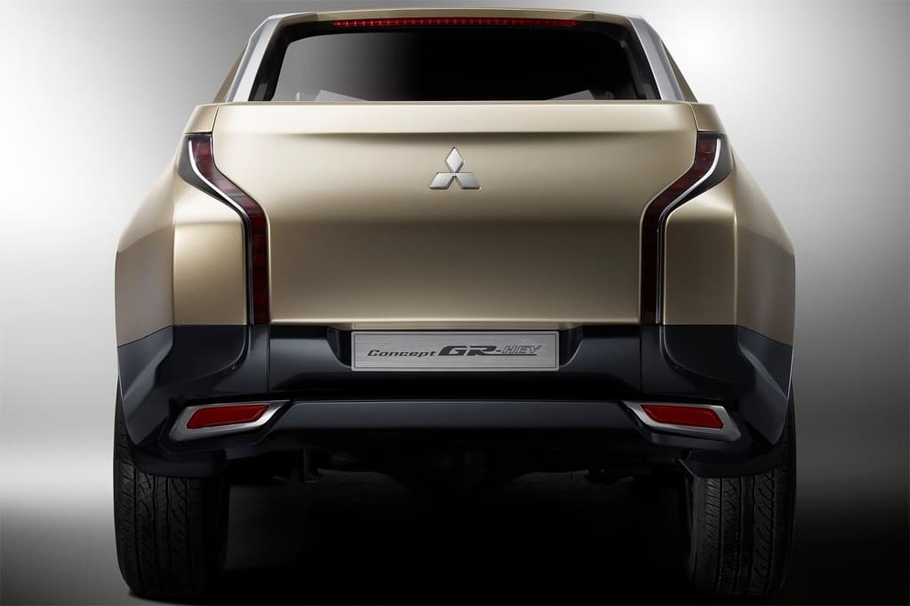 Новый Mitsubishi L200 премьера намечена на 2022 год