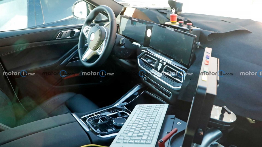 BMW X6 спешно готовят к рестайлингу радикальные изменения в салоне