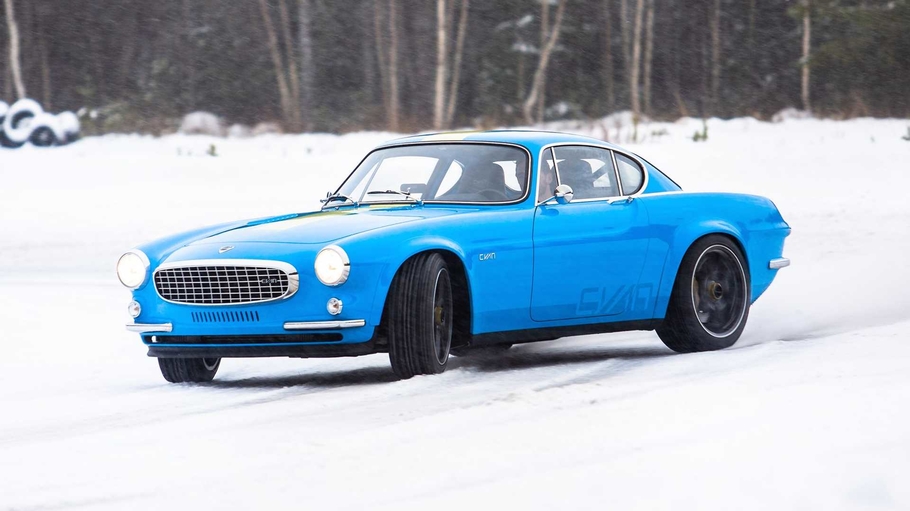 Рестомод Volvo резвится в снегу звук мотора завораживает