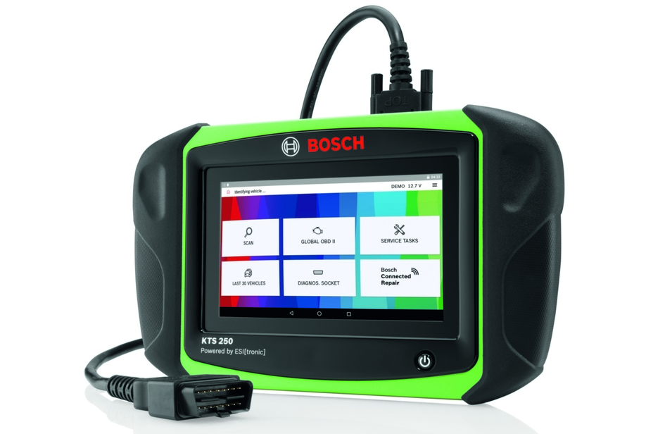 Диагностический прибор Bosch быстро определит, не скручен ли пробег автомобиля